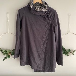 Lululemon Wrap jacket coat sweater grey size 4 Savasana